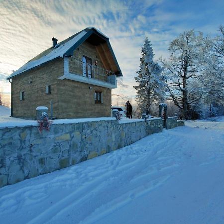 Konak Mara- Komovi Andrijevica Exterior photo